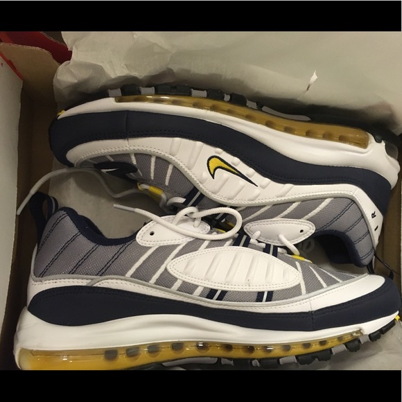 Air Max 98 (10.5)